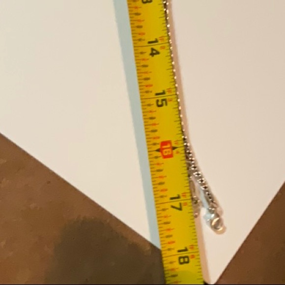 Avon SP Gold and Silver Tone Metal Pendant With Faux Mother of Pearl Long Chain - Picture 11 of 12